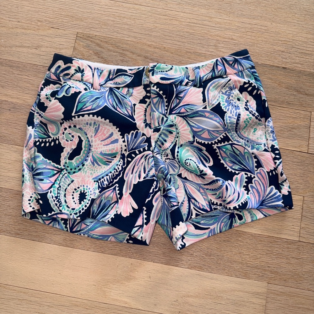 Lilly Pulitzer Floral Patterned Women's Shorts
